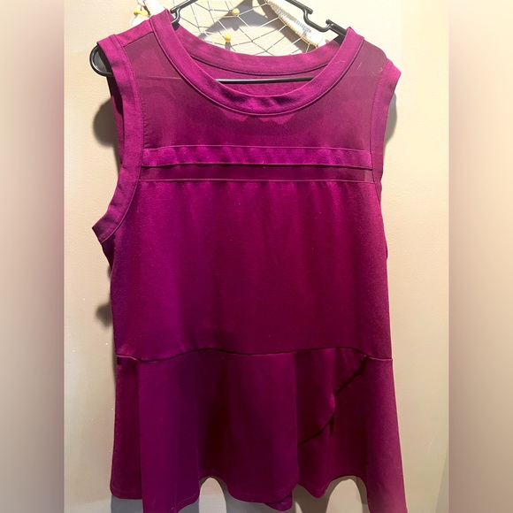 Merona Tops - Merona Peplum Sleeveless Top SZ 1